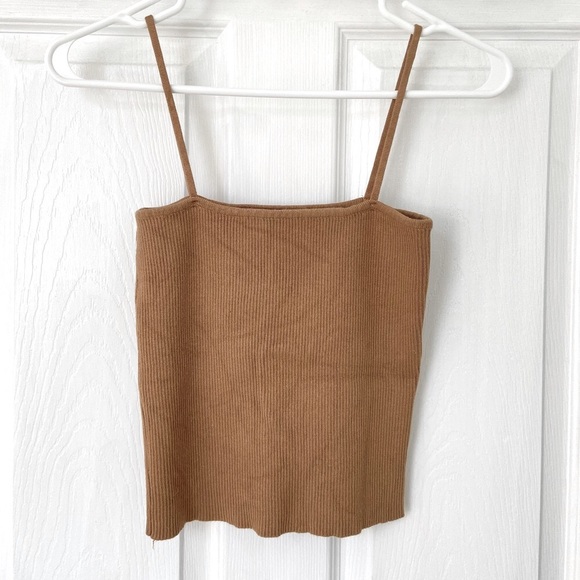 The Editor’s Market Wilda Crop Top Pecan - Picture 3 of 5
